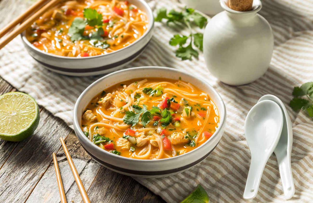 Kokosmilch-Unverträglichkeit, asiatisches Essen mit Kokosmilch