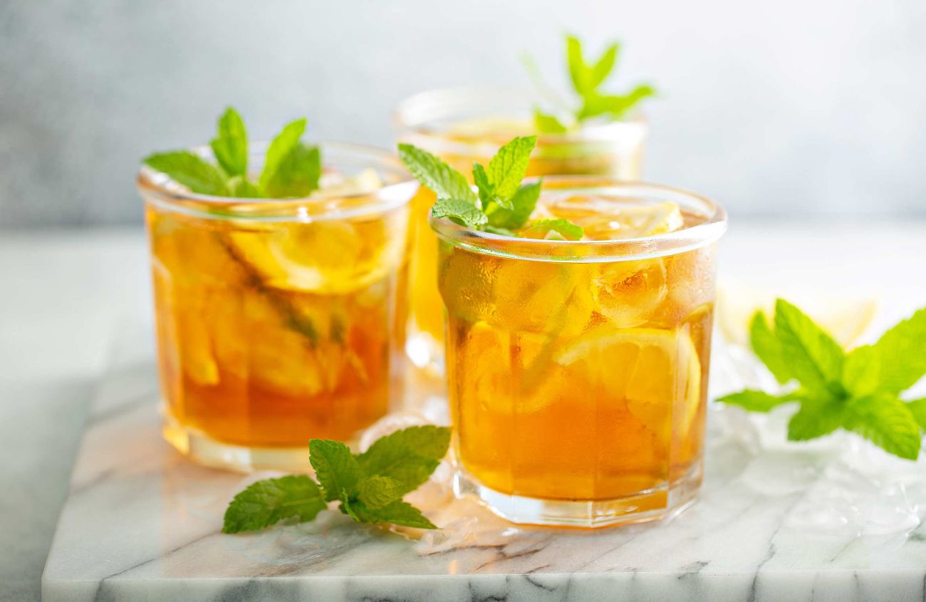 Rezepte gegen Übelkeit in der Schwangerschaft, Grüner Eistee mit Ingwer und Zitrone