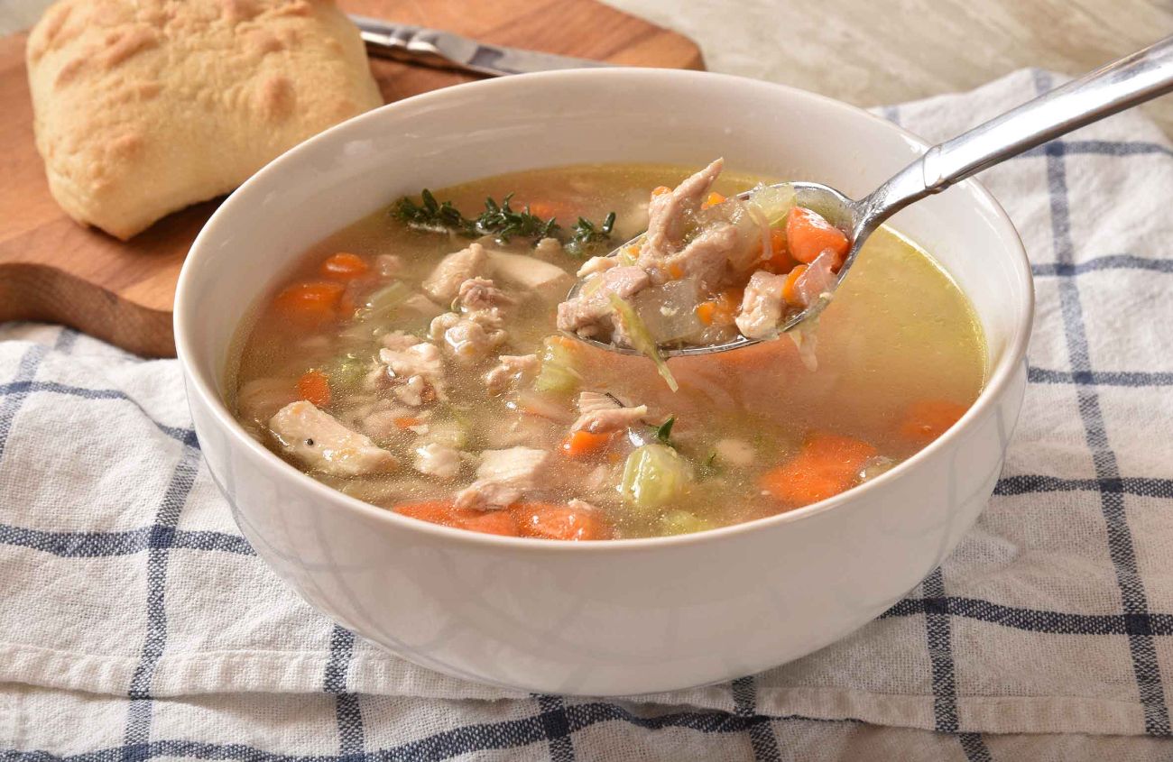 Rezepte gegen Übelkeit in der Schwangerschaft, Hühnerbrühe